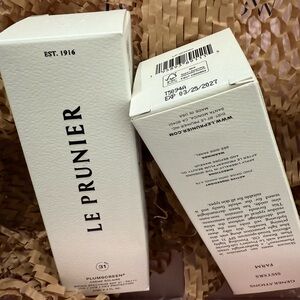 New Sealed + Unopened Le Prunier Plumscreen - SPF 31 PA+++ in size 60mL/ 2 oz.